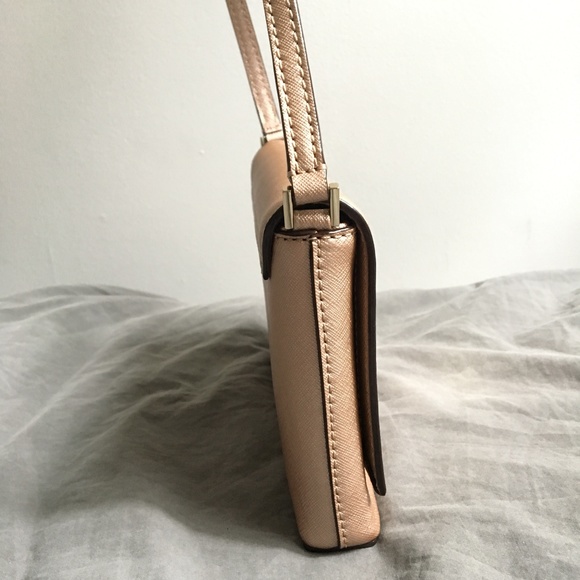 Kate Spade Rose Gold Mini Crossbody (never used) - Picture 3 of 4